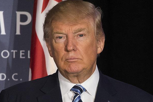 Trump'ın küçümsediği Han çifti, ABD'de yılın Müslümanları seçildi