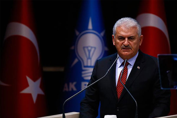 Yıldırım, milletvekilleriyle anayasa teklifini görüşecek
