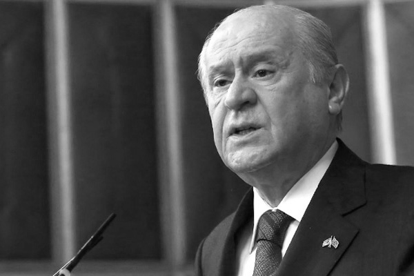 'Binaların kundaklanmasını doğru göremeyiz'