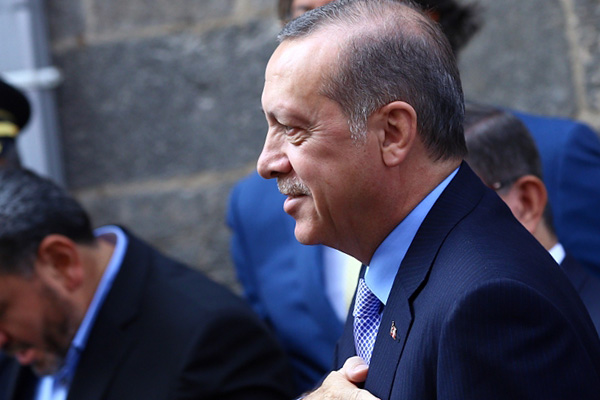 'Cumhurbaşkanlığı sisteminde Meclis, başkandan daha üstün'