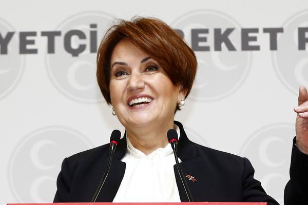 CHP'li isimden Akşener'e çağrı