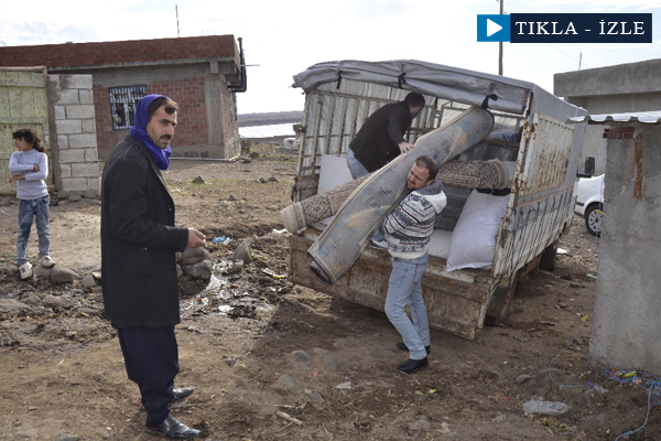 Bu ülkeninin güzel öğretmenleri Suriyeli aileye sahip çıktı