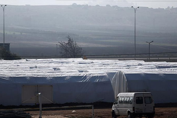 Bin kişilik çadır kent hazır