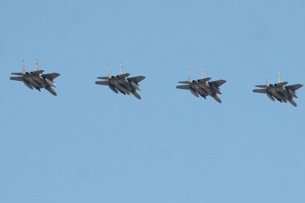 IŞİD'e ait 12 barınma yeri imha edildi