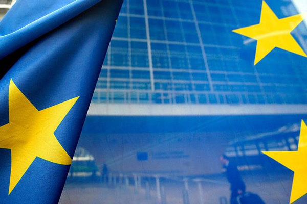 AB, Rusya'ya ekonomik yaptırımları 6 ay uzattı