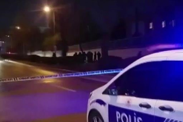 Zeytinburnu'nda 'canlı bomba' iddiası