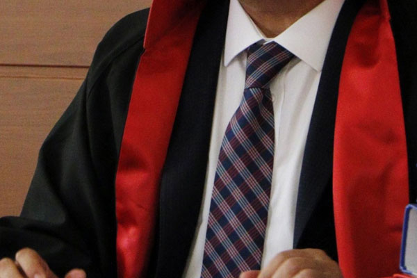 FETÖ’den 3 hakim gözaltına alındı