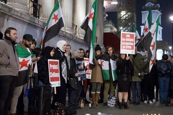 İngiltere'de Halep protestosu