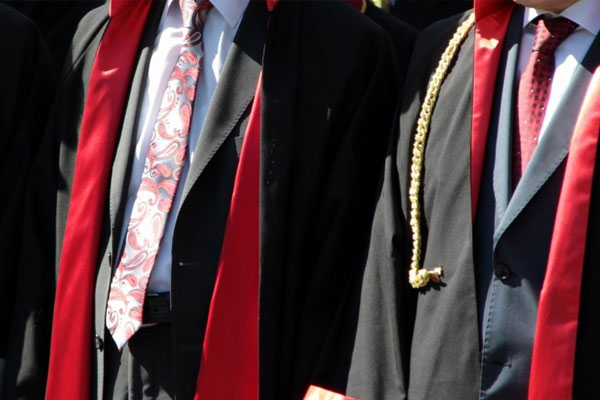 Şanlıurfa’da 9 hakim ve 1 savcı gözaltında