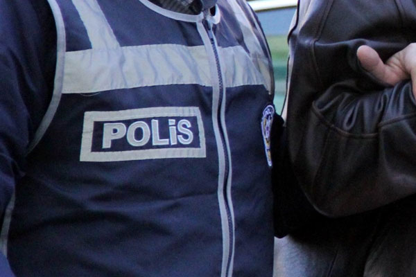 HDP’li başkan ve ailesi gözaltına alındı