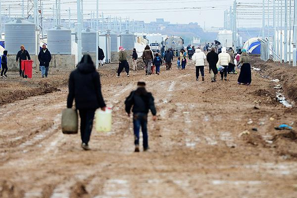 Musul ve Kerkük'ten 125 bin kişi yerinden edildi