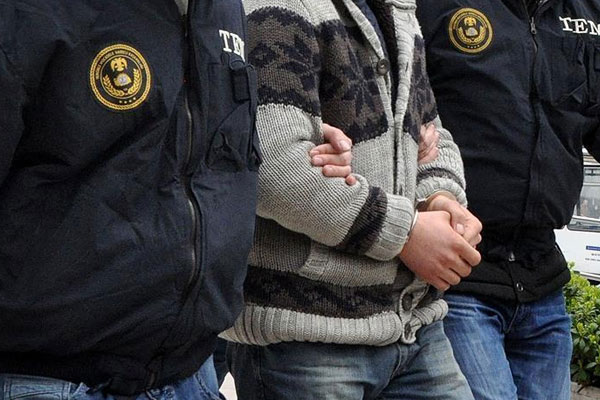 Gaziantep'te HDP ve BDP'ye operasyon