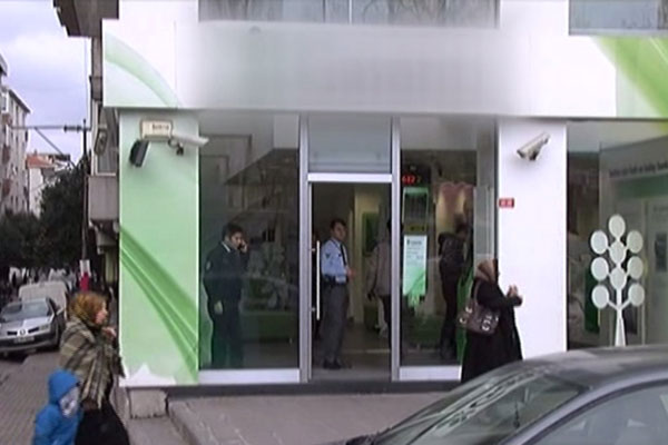 Bağcılar'da banka soygunu