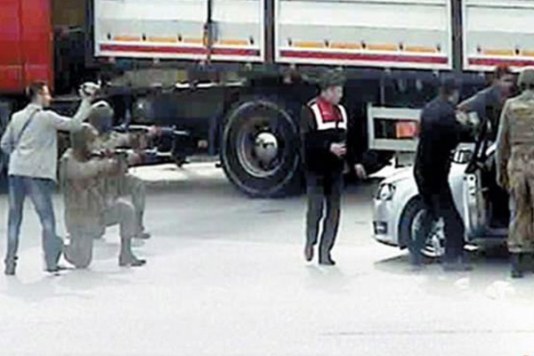 MİT tırlarını durduran savcıların başvurusuna AYM'den ret