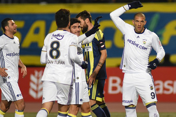 Fenerbahçe'den Menemen keyfi: 1-0