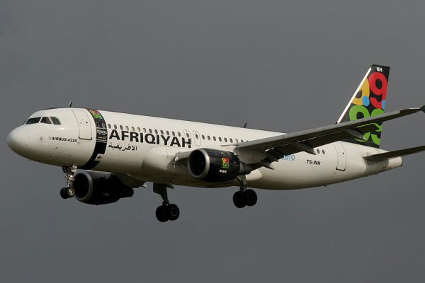 Libya uçağı kaçırıldı