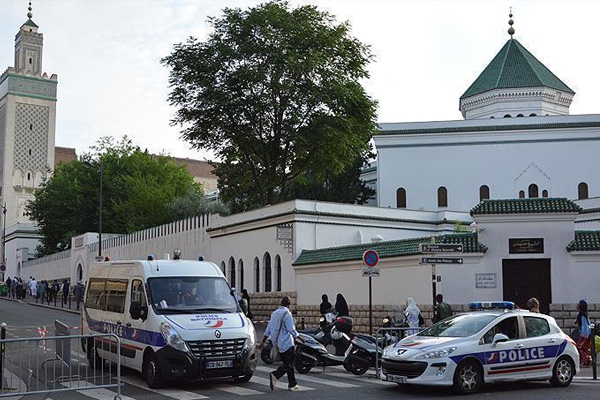 ''Müslümanlara umurumuzda değilsiniz mesajı veriliyor''