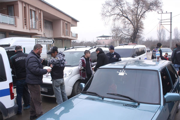 Bursa'da 2 bin polisle asayiş uygulaması