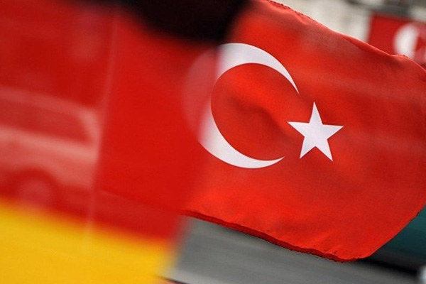 Almanya Türkiye'den gelen iltica başvuru sayısını açıkladı