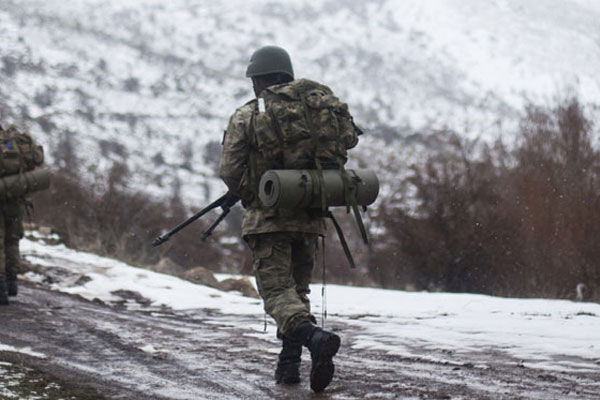 500 komando El Bab'a sevk edildi