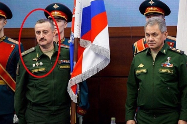 Halep'in yeni Rus komutanı da düşen uçaktaymış