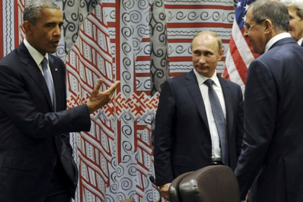 Kremlin: Obama dünyayı karıştırmaya çalışıyor