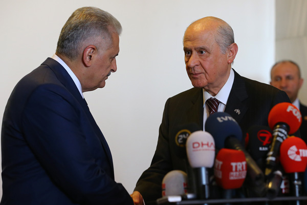 Yıldırım ve Bahçeli anlaştı: Bazı maddeler değişiyor