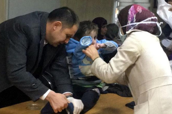 40 gün yürüyerek Türkiye'ye geldiler