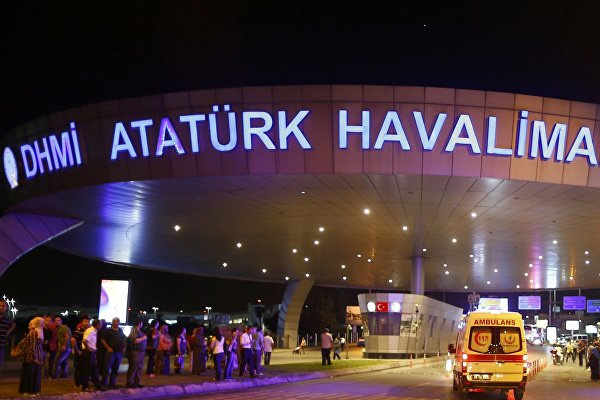 'Atatürk Havalimanı'ndaki saldırının şüphelileri testereyle nezaretten kaçtı' iddiası