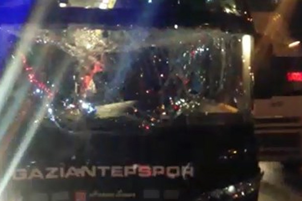 Gaziantepspor otobüsü kaza yaptı