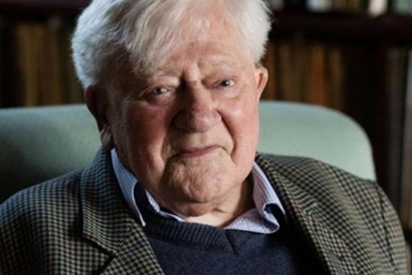 İngiliz yazar yaşamını yitirdi