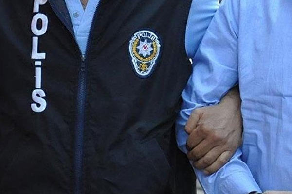 2 asker FETÖ'den tutuklandı