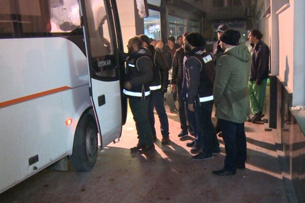 Denizli’de FETÖ operasyonu: 19 tutuklama