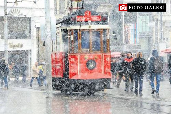 Yarın İstanbul'a kar geliyor!