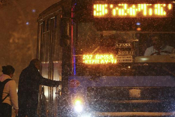 Ankara'da yoğun kar yağışı