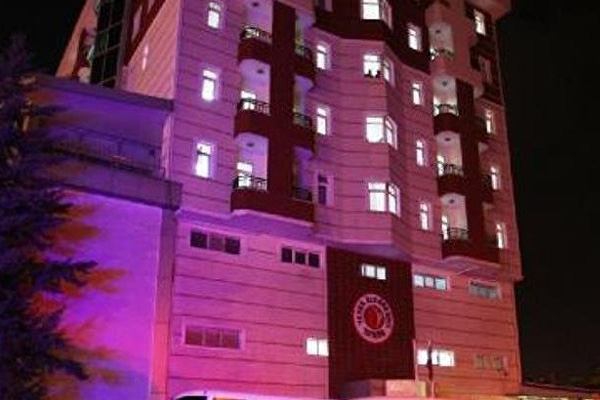 Malatya'da kız öğrenci yurdunda yangın