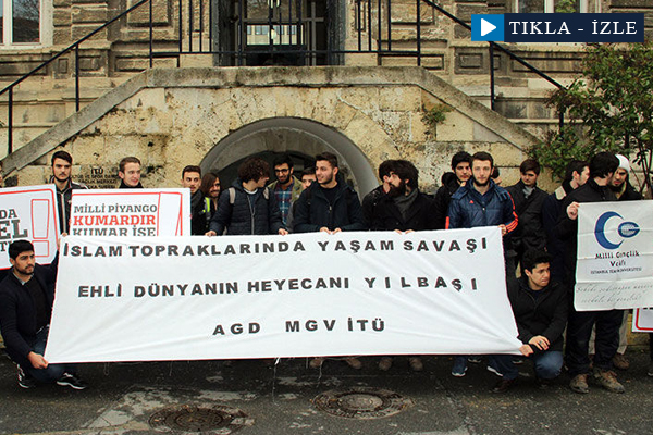 Öğrencilerden yılbaşı protestosu
