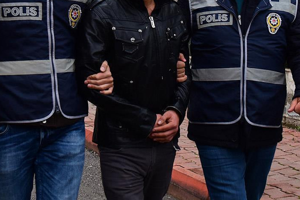 Erdoğan'a hakaret içeren sınav sorusuna gözaltı