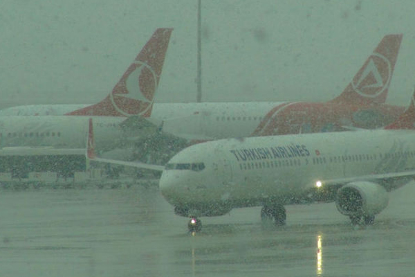 THY 129 seferini iptal etti