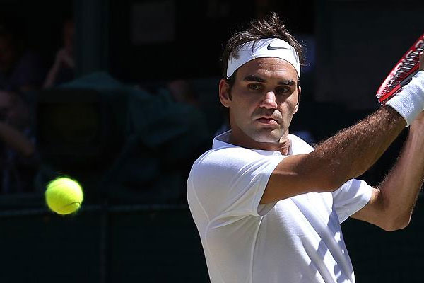 Federer tenise devam edecek