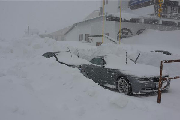 Uludağ'da kar kalınlığı 2 metreyi aştı