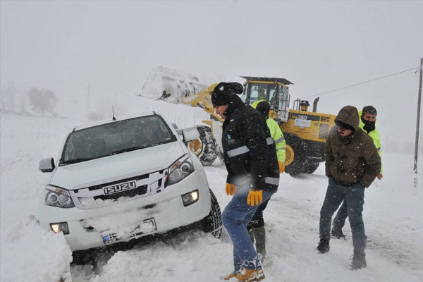 Balıkesir’de 240 köy yolu ulaşıma kapandı