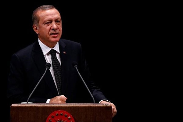Erdoğan: 2017'de terör örgütlerinin başını ezeceğiz
