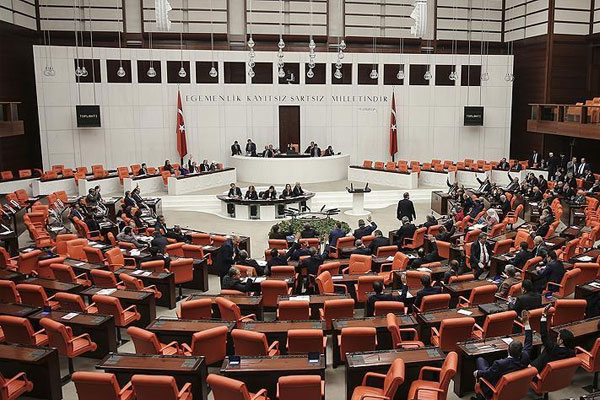 Bin 376 saat mesai, 112 yasa