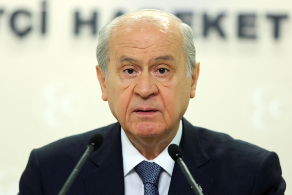 Bahçeli: 2017, Türkiye'nin toparlanma, silkinip ayağa kalkma yılı olmalıdır