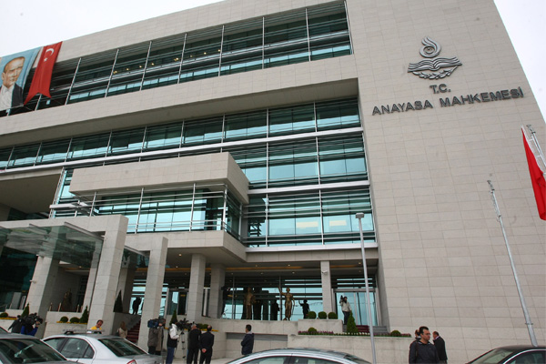 Anayasa Mahkemesi'ndeki FETÖ soruşturması sonuçlandı