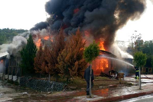 Antalya'da hamamda yangın