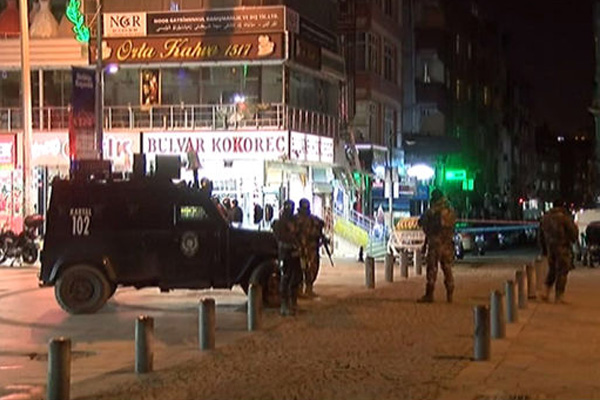 Zeytinburnu'nda Reina operasyonu