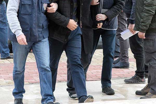 FETÖ operasyonunda 7 gözaltı