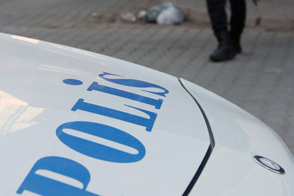 İzmir’de FETÖ’nün mali ayağına operasyon